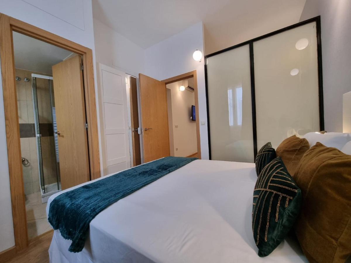 Apartamentos San Isidro Madrid Buitenkant foto